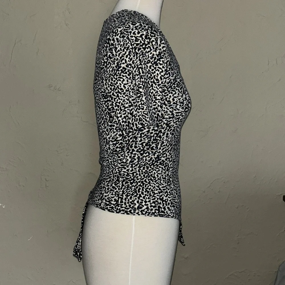 EXPRESS leopard print animal bodycon body snap button suit women’s XXS - Picture 6 of 11